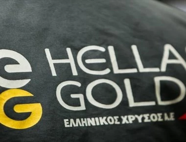 «Ελληνικός Χρυσός»: Τροχαίο με διαρροή «σκουπιδιών» από καθαρισμούς